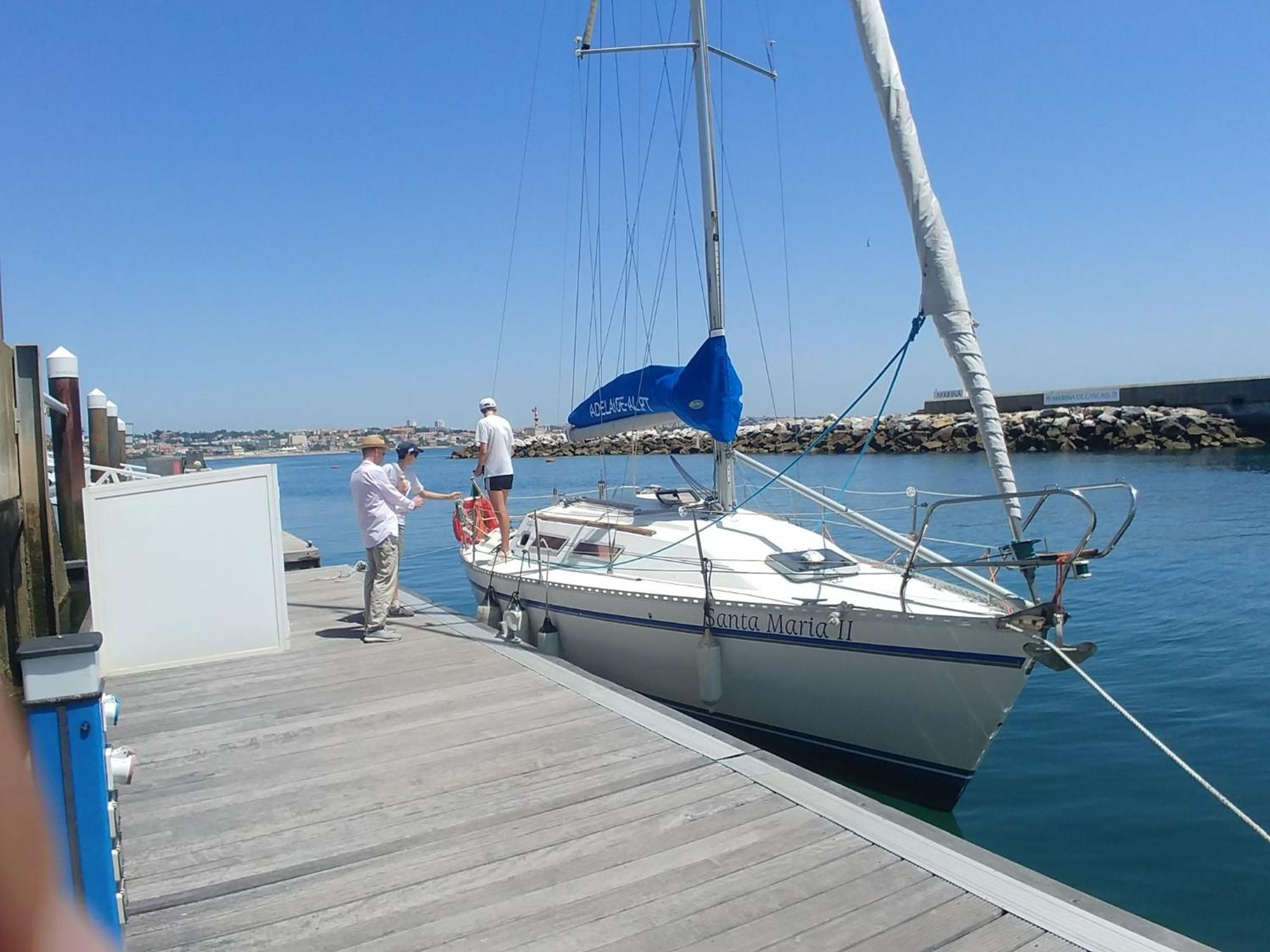 Apartmán Be Local - Sleep Aboard The Santa Maria Sailing Boat In Lisboa Exteriér fotografie