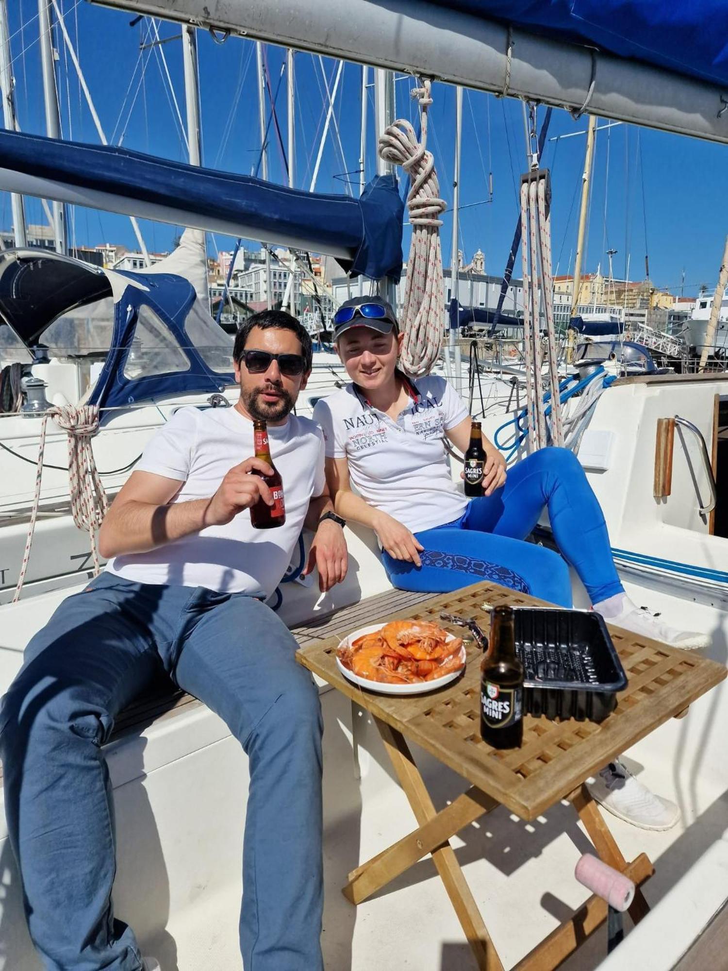 Apartmán Be Local - Sleep Aboard The Santa Maria Sailing Boat In Lisboa Exteriér fotografie